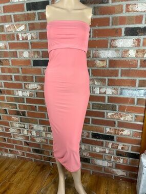 WOLFORD : BODYCON - Fatal Dress in Coral